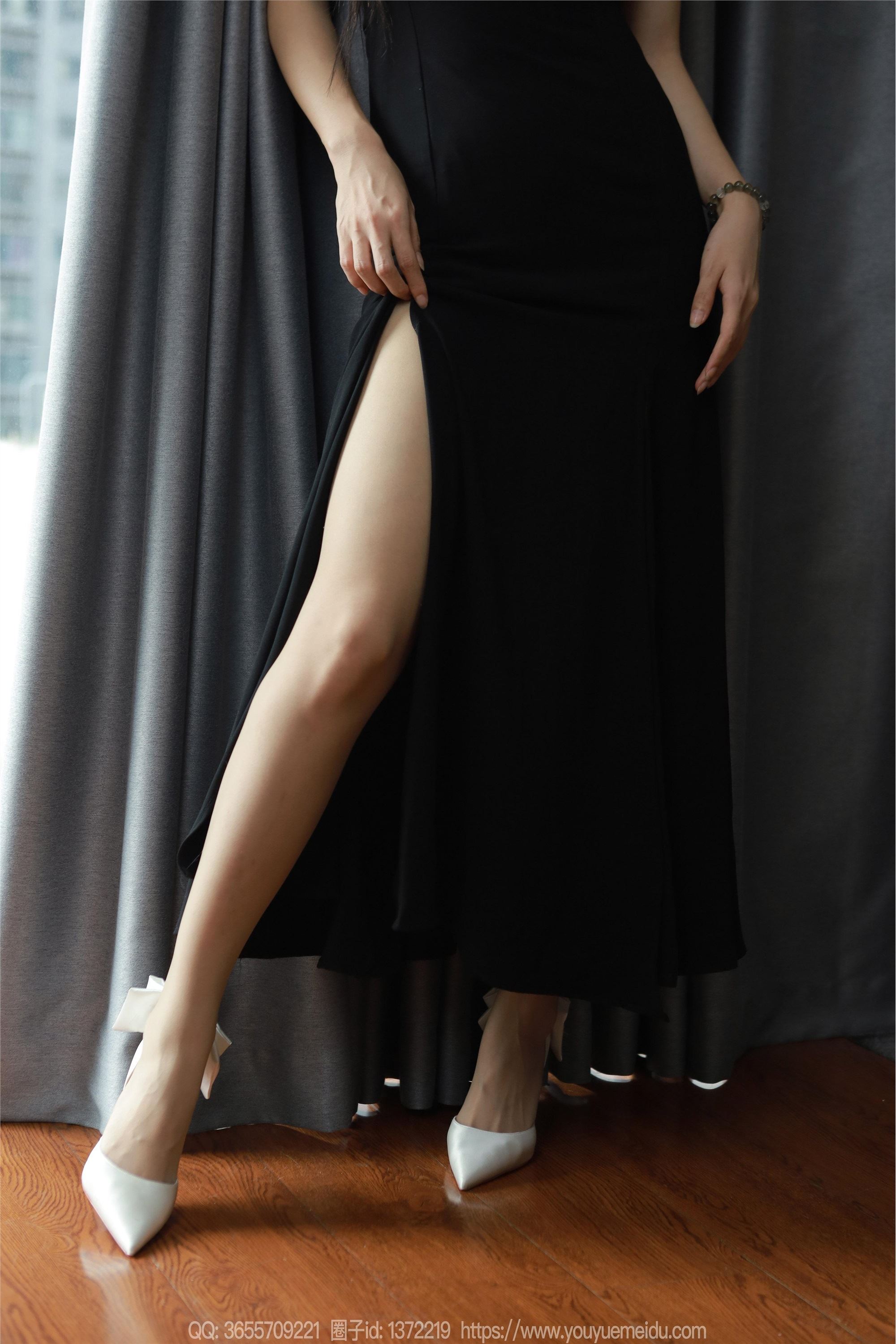 IESS异思趣向  2024.09.09 丝享家 1841 小宝《吊带高叉裙》